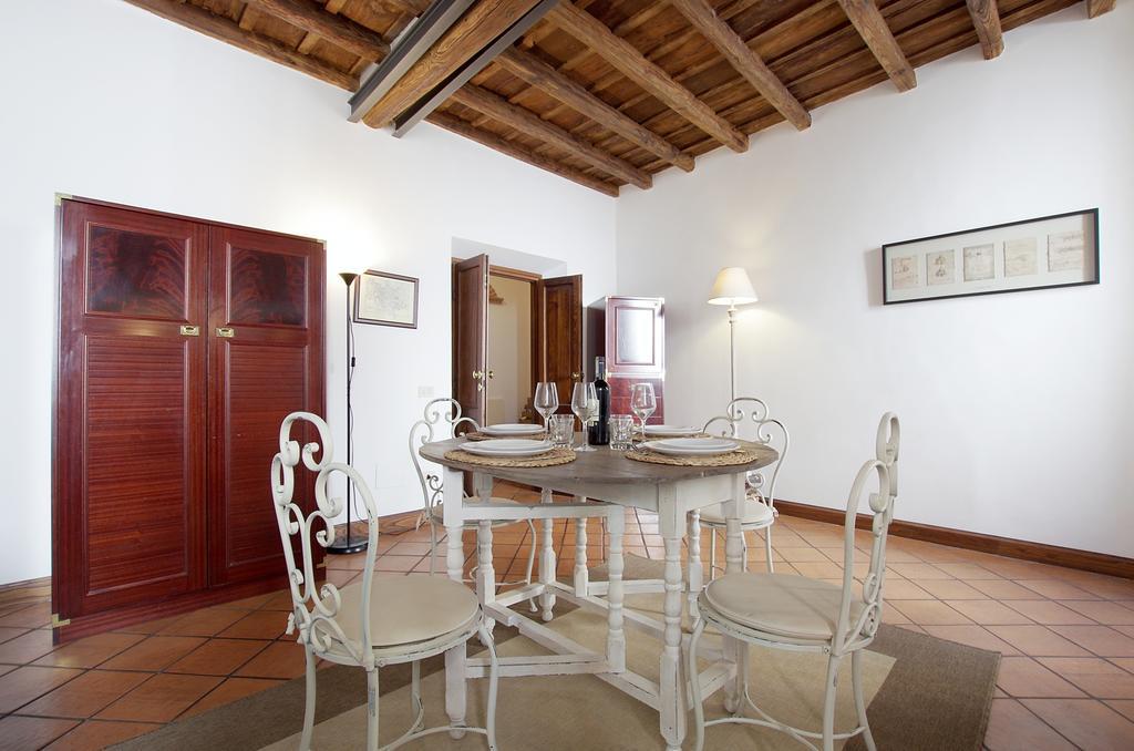 Vacanze Romane Centro Storico Trastevere Διαμέρισμα Δωμάτιο φωτογραφία